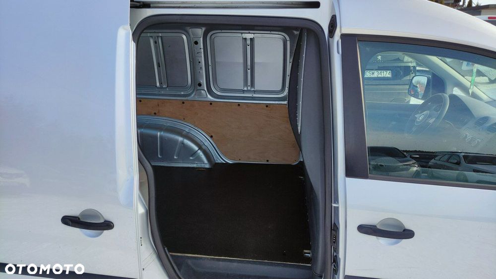 Volkswagen Caddy - 8