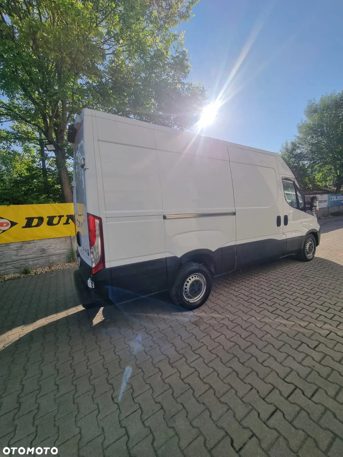 Iveco DAILY 35S15 - 18