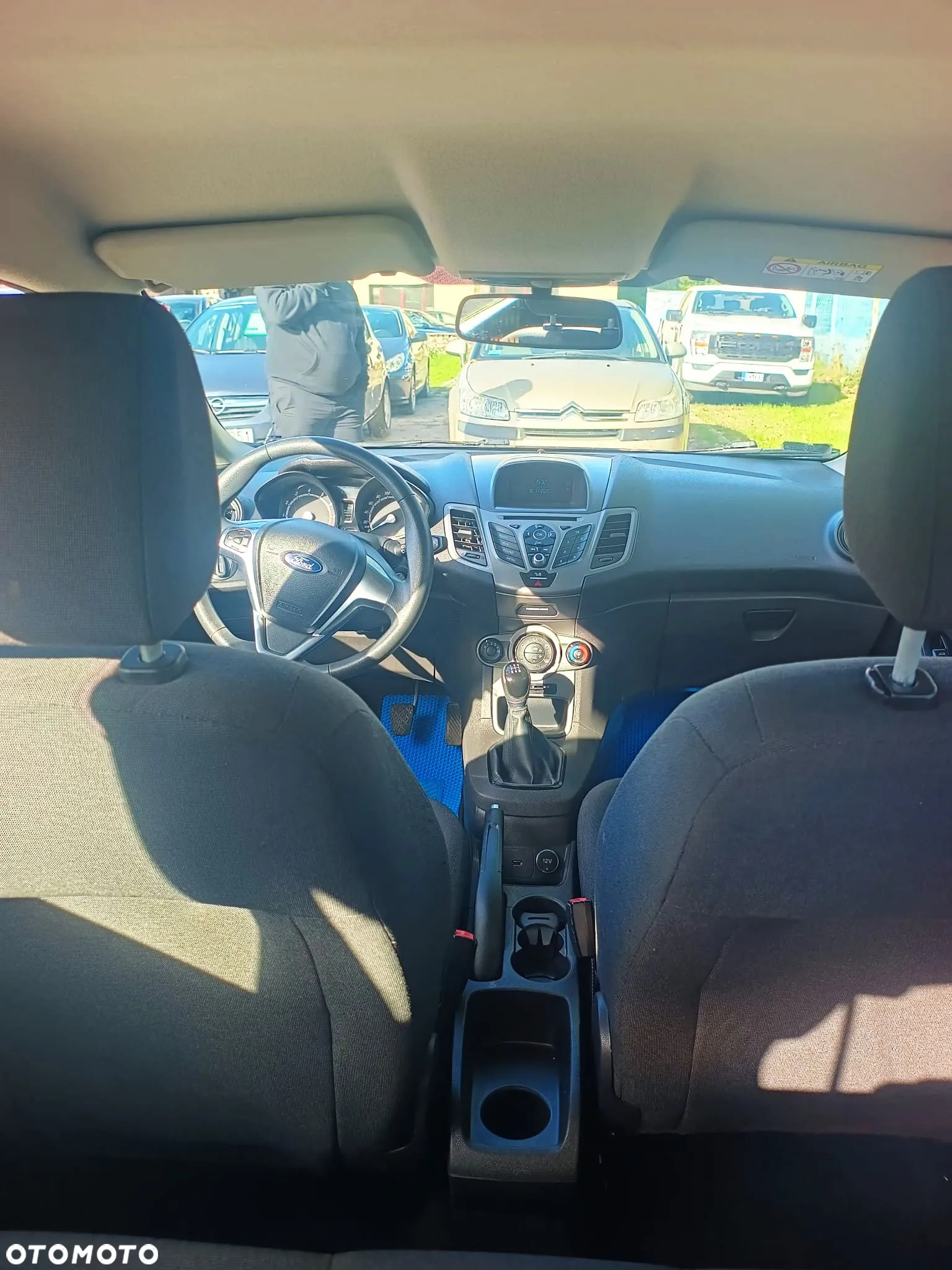 Ford Fiesta - 2