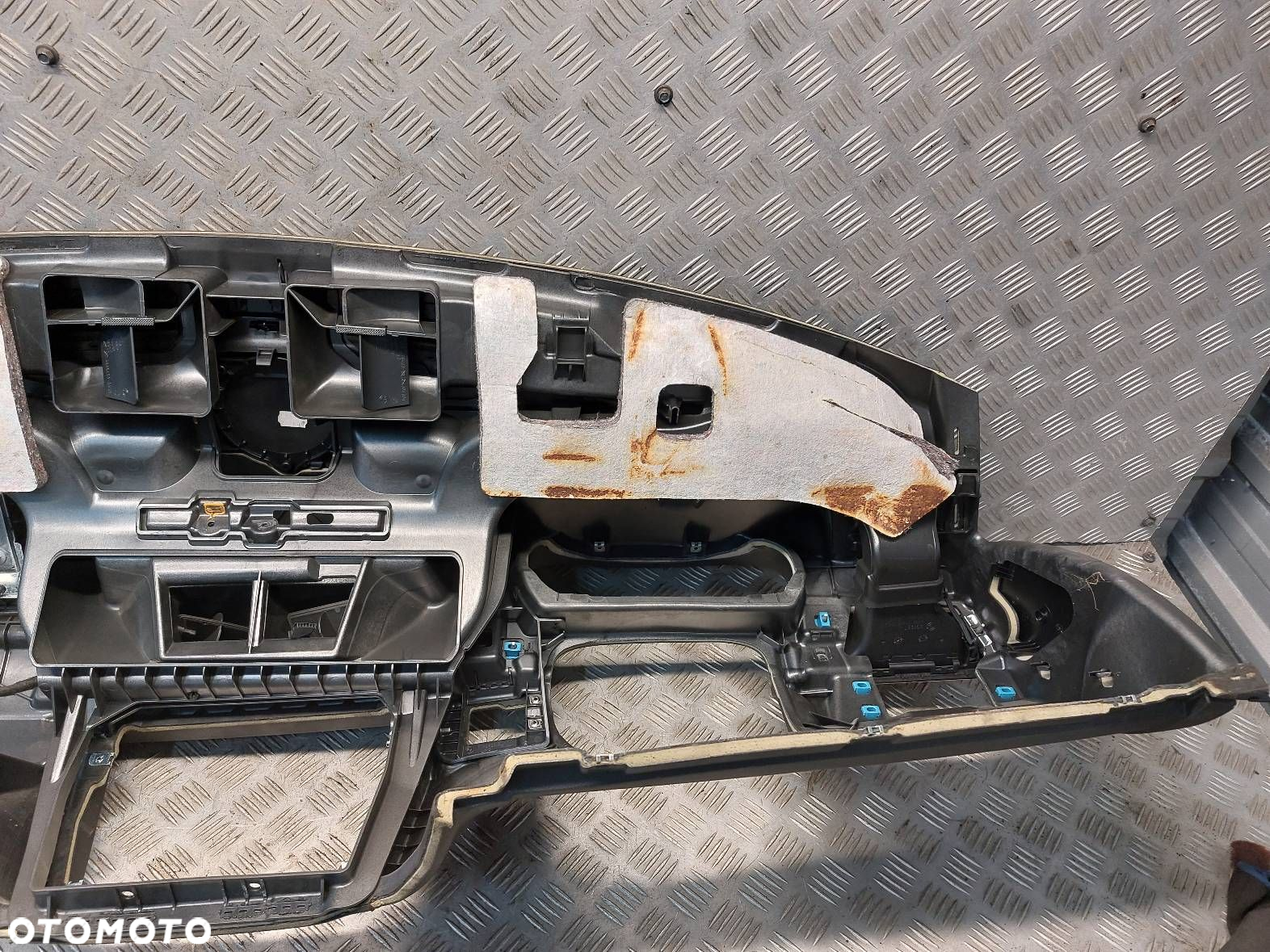KOKPIT DESKA ROZDZIELCZA BMW E90 320 2006R - 4