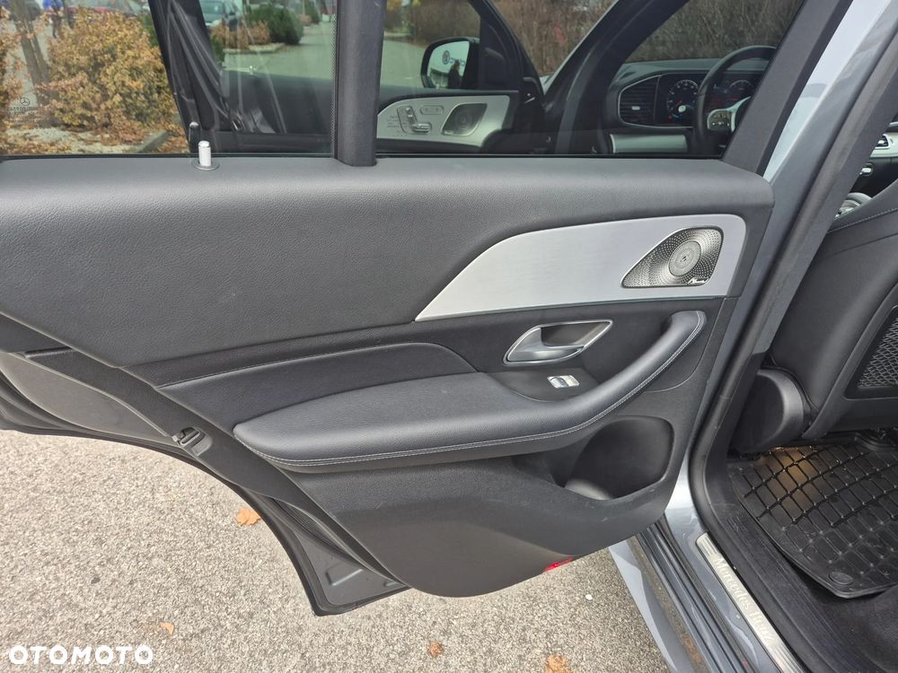 Mercedes-Benz GLE - 15