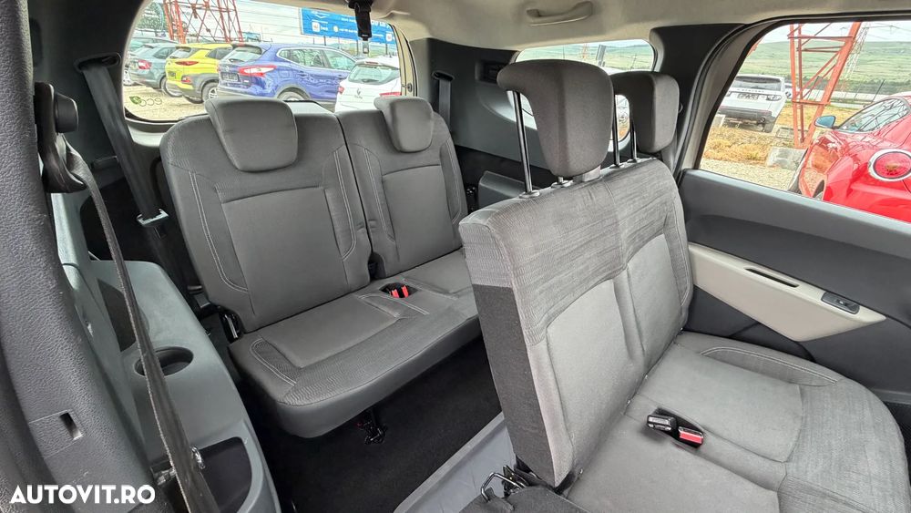 Dacia Lodgy 1.5 dCi Laureate - 16