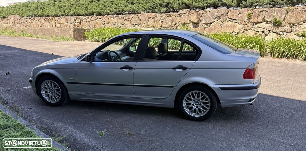 BMW 320 d - 3
