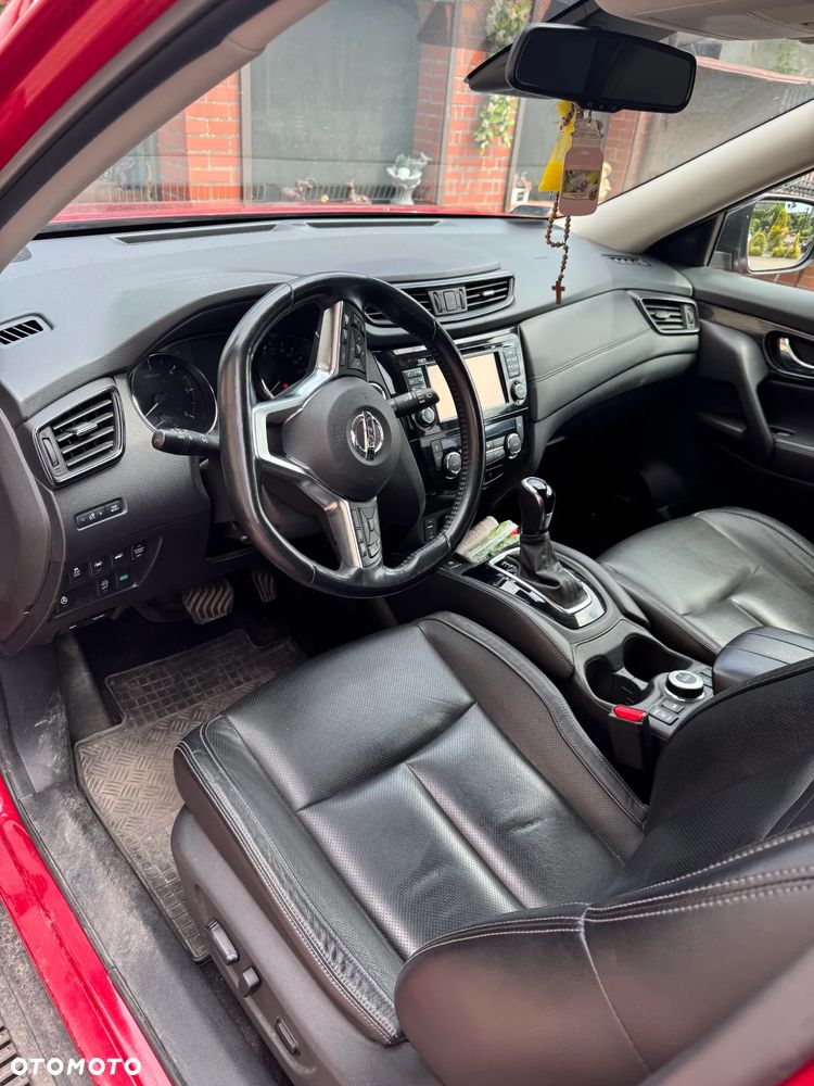 Nissan X-Trail 2.0 dCi Tekna 4WD Xtronic - 11