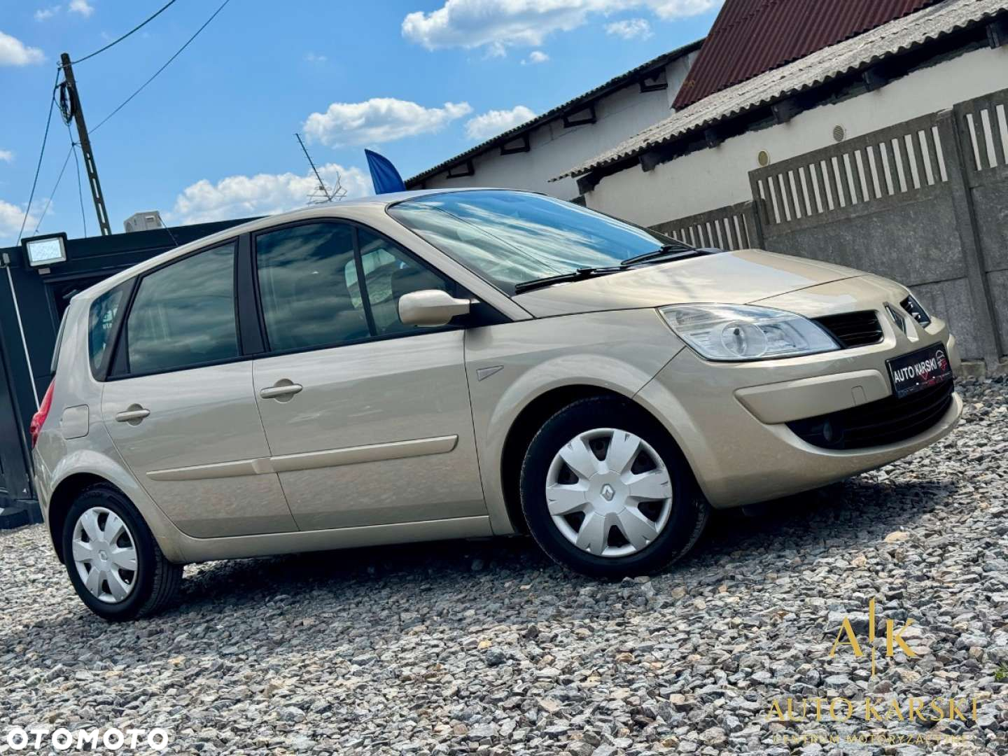 Renault Scenic - 11