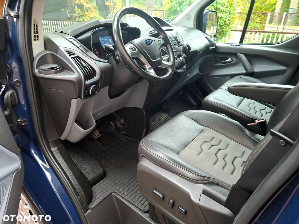 Ford TRANSIT CUSTOM SPORT - 17