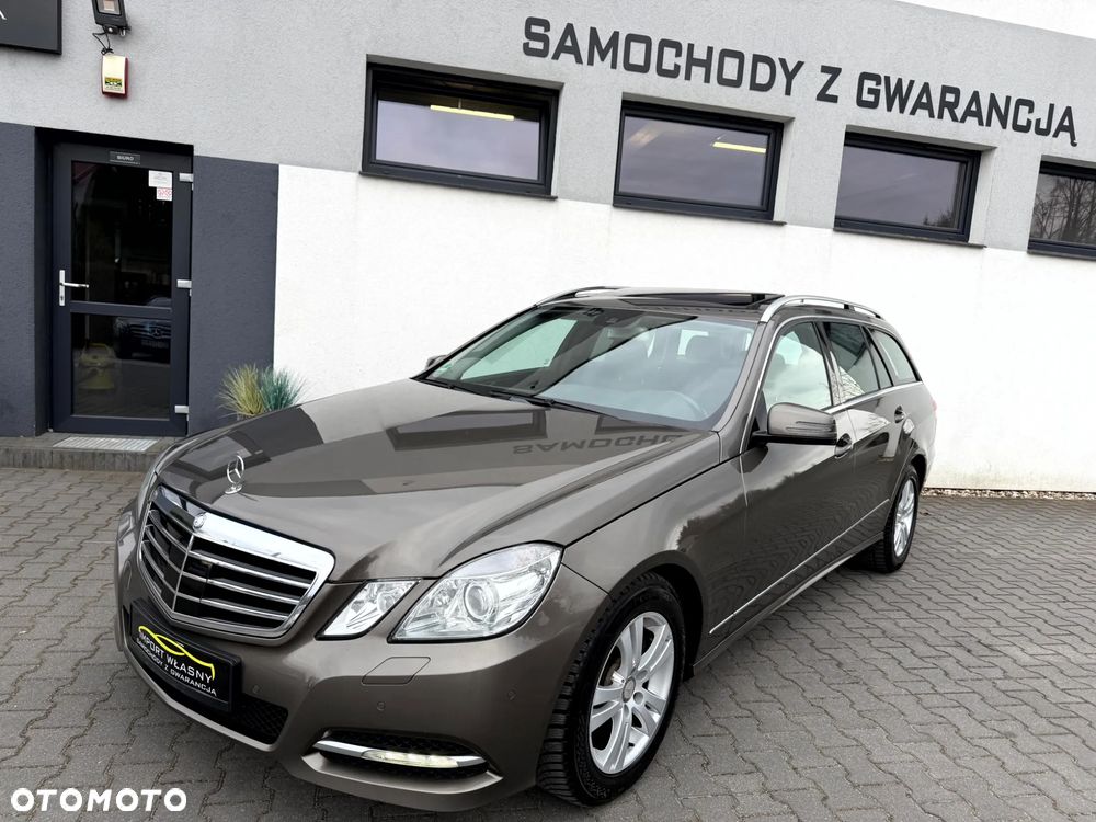 Mercedes-Benz Klasa E 350 CDI DPF BlueEFFICIENCY 7G-TRONIC Avantgarde - 36