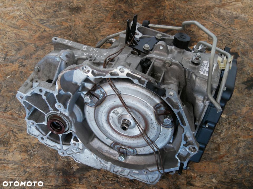 SKRZYNIA BIEGÓW OPEL CORSA E 1.4B 15' 6NPS - 1