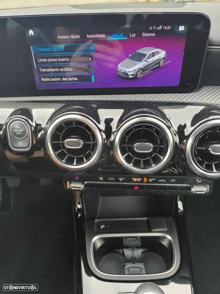 Mercedes-Benz A 180 Limousine d Progressive - 24