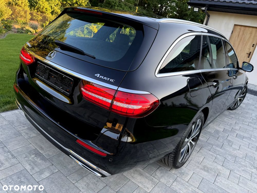 Mercedes-Benz Klasa E 300 de 4-Matic Avantgarde - 13