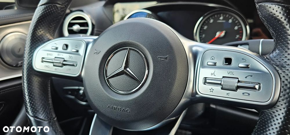 Mercedes-Benz Klasa E 200 9G-TRONIC AMG Line - 26