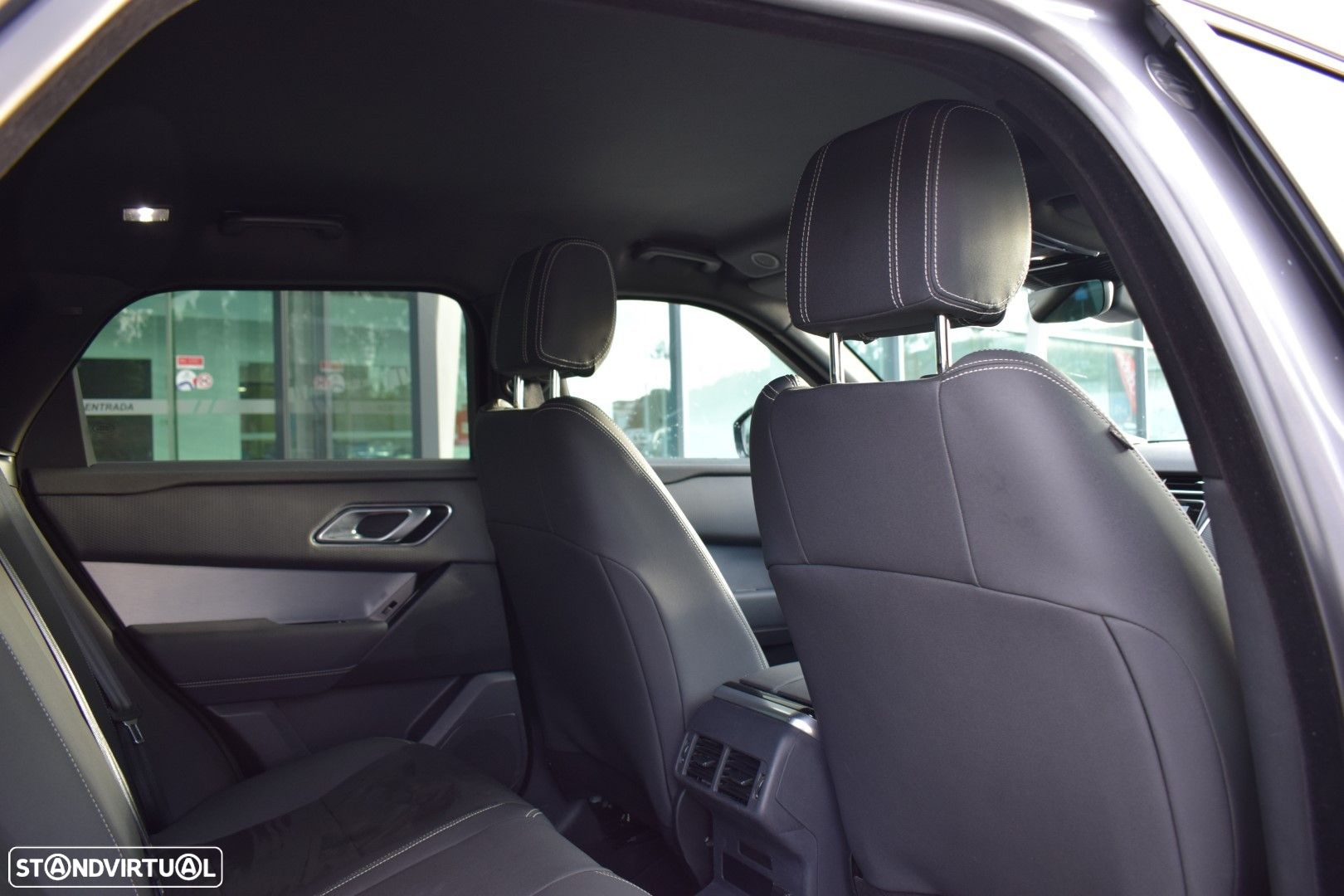 Land Rover Range Rover Velar 2.0 D200 AWD R-Dynamic - 55