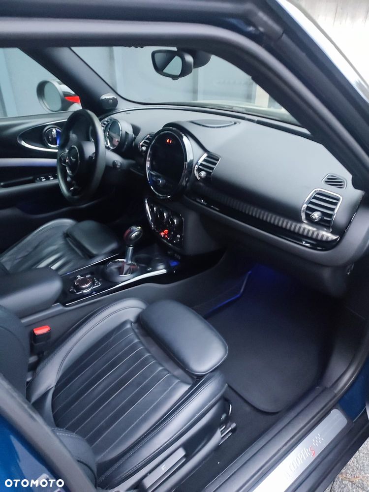 MINI Clubman Cooper SD ALL4 - 21