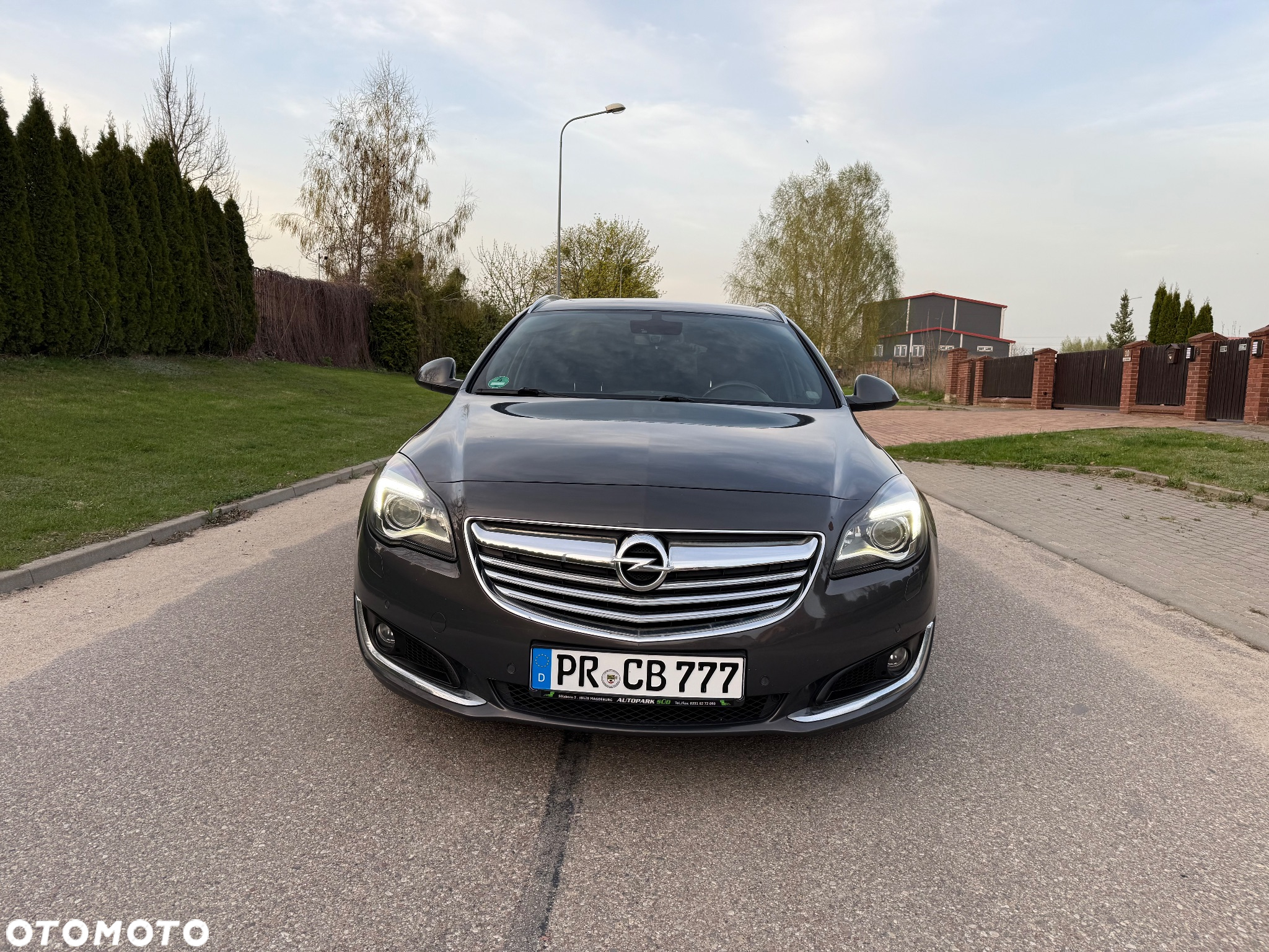 Opel Insignia - 2