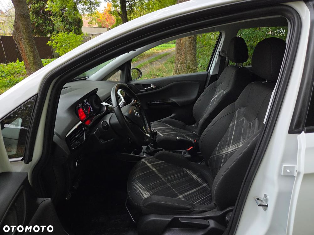 Opel Corsa 1.4 16V Color Edition - 11