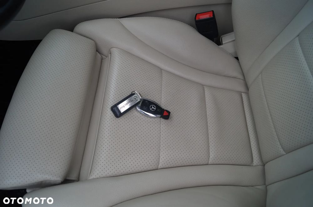 Mercedes-Benz GLC 300 4Matic 9G-TRONIC - 14