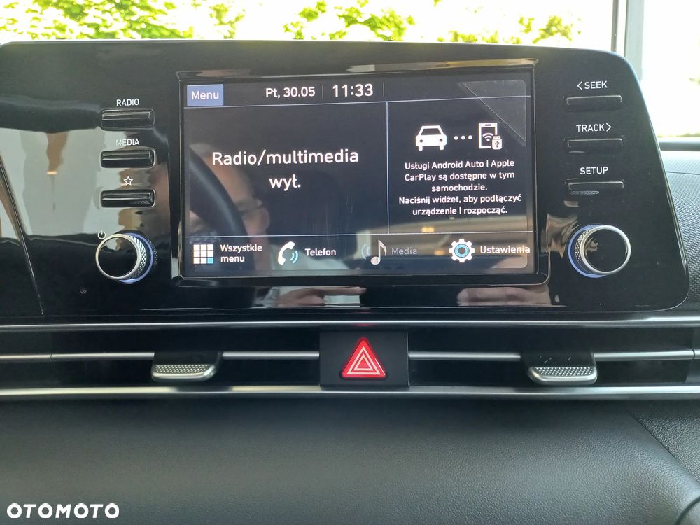 Hyundai Elantra 1.6 Smart CVT - 18