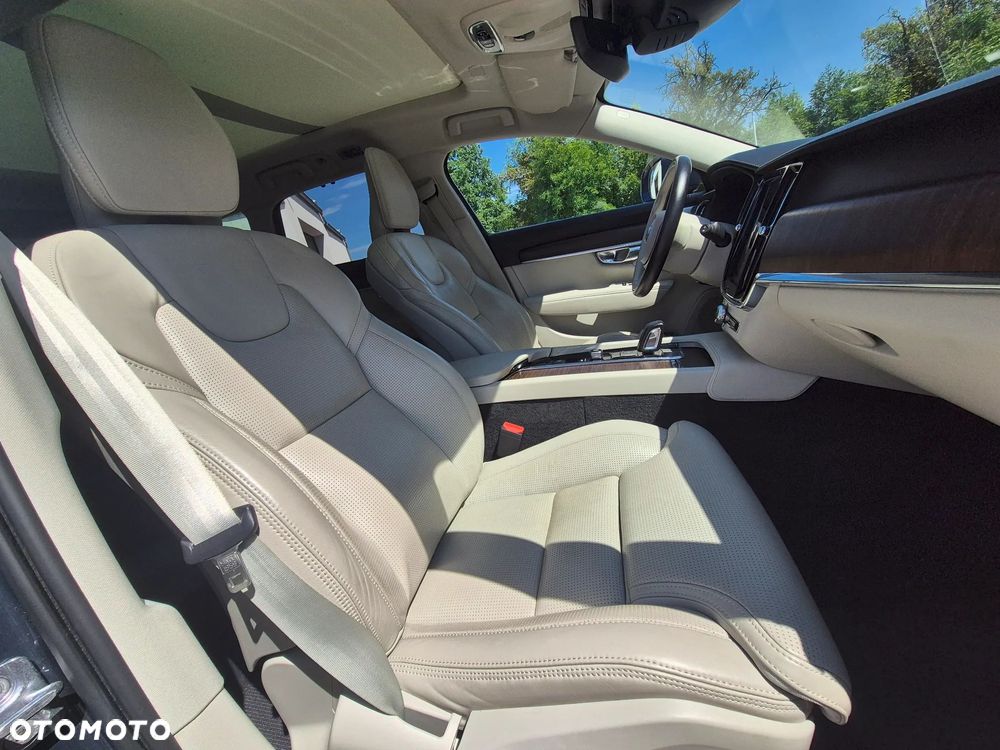 Volvo V90 Cross Country D5 AWD - 27