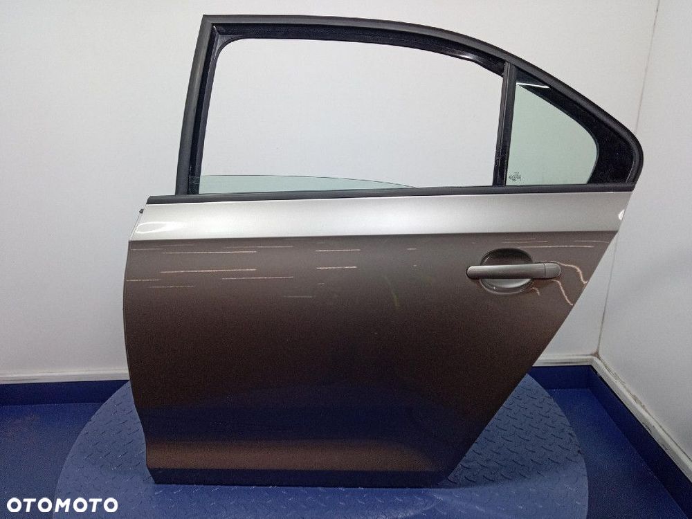 SEAT TOLEDO IV 12- DRZWI TYŁ LEWE  LF8H - 1