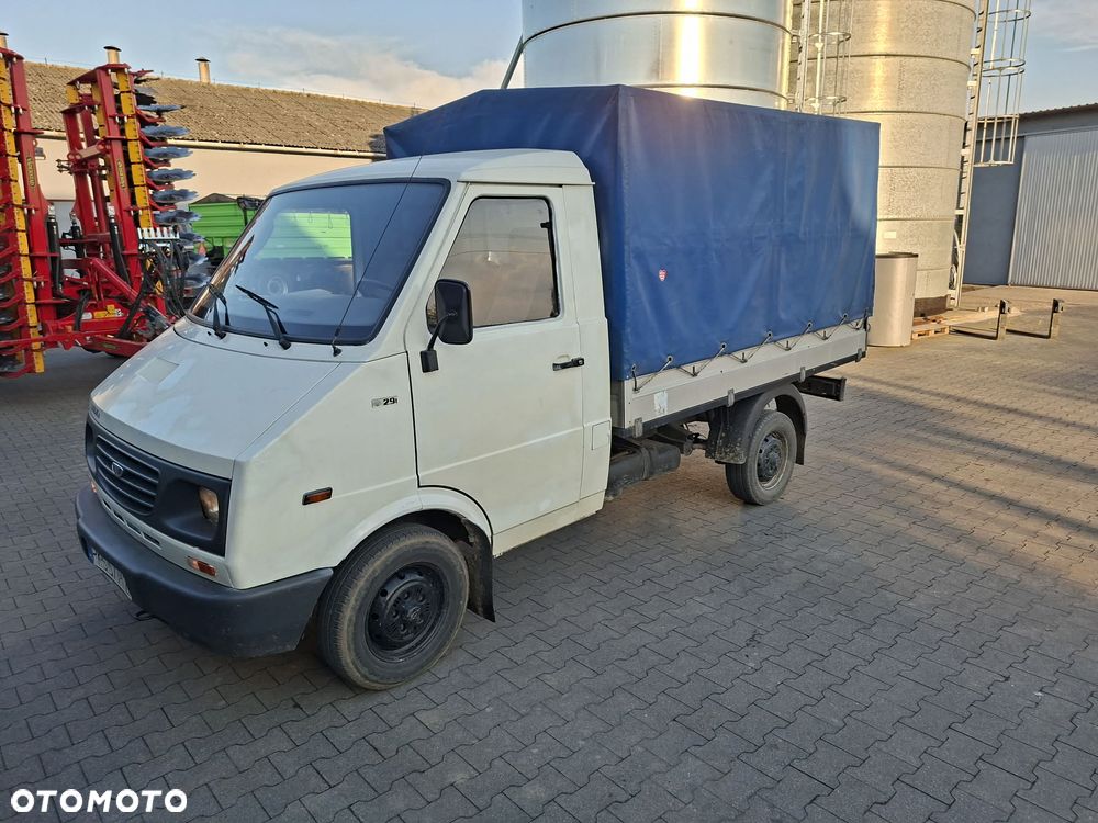 Daewoo Inny - 1