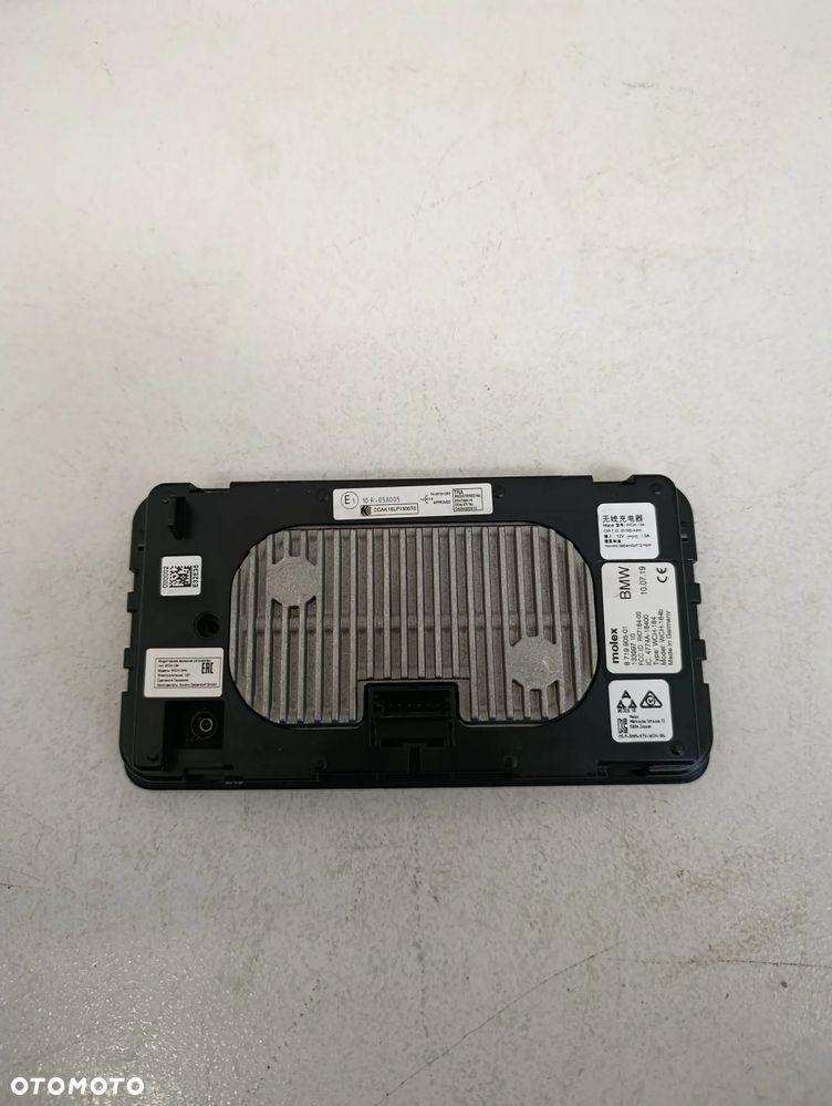 Ładowarka indukcyjna BMW X4 G02 - 4
