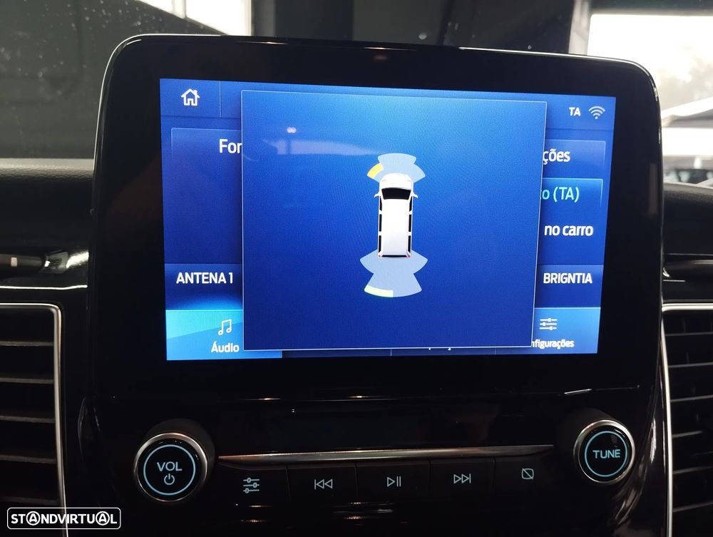 Ford Tourneo Custom 1.0 EcoBoost Titanium PHEV - 26