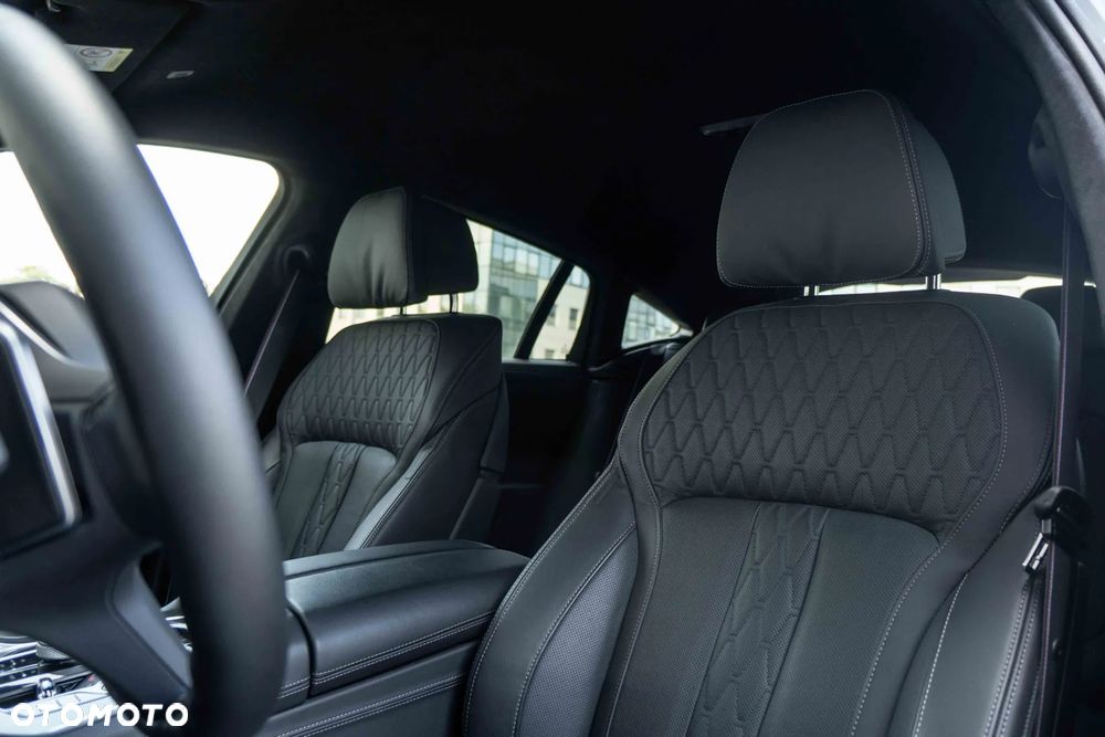 BMW X6 xDrive40i M Sport - 14