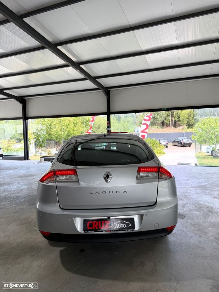 Renault Laguna 2.0 dCi Dynamique S - 6