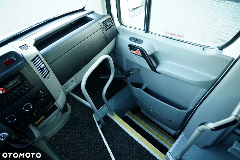 Mercedes-Benz / SPRINTER / ATLAS / KLIMATYZACJA / SPROWADZONY / - 27