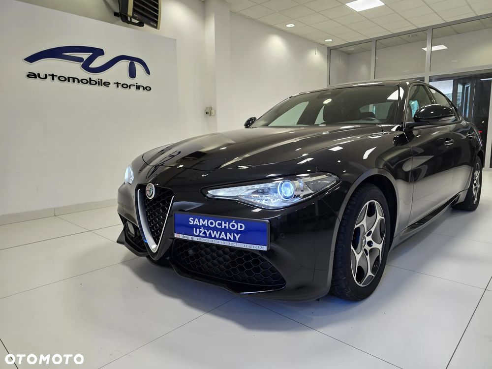Alfa Romeo Giulia 2.0 Turbo - 4