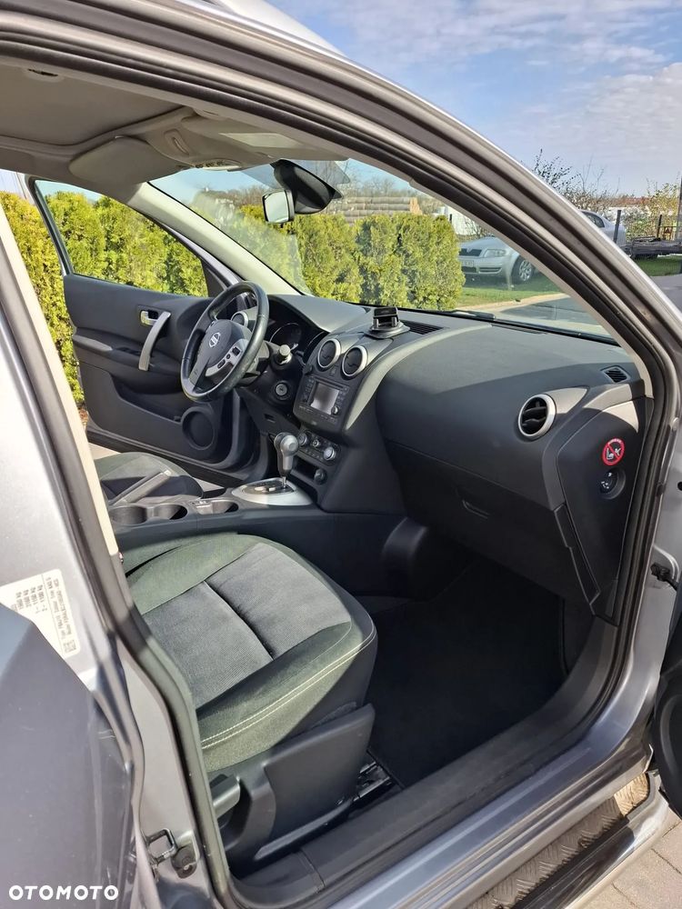 Nissan Qashqai 2.0 CVT 360 - 14