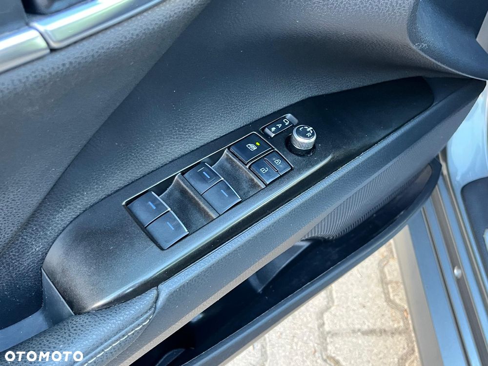 Toyota Camry 2.5 Hybrid Prestige CVT - 32