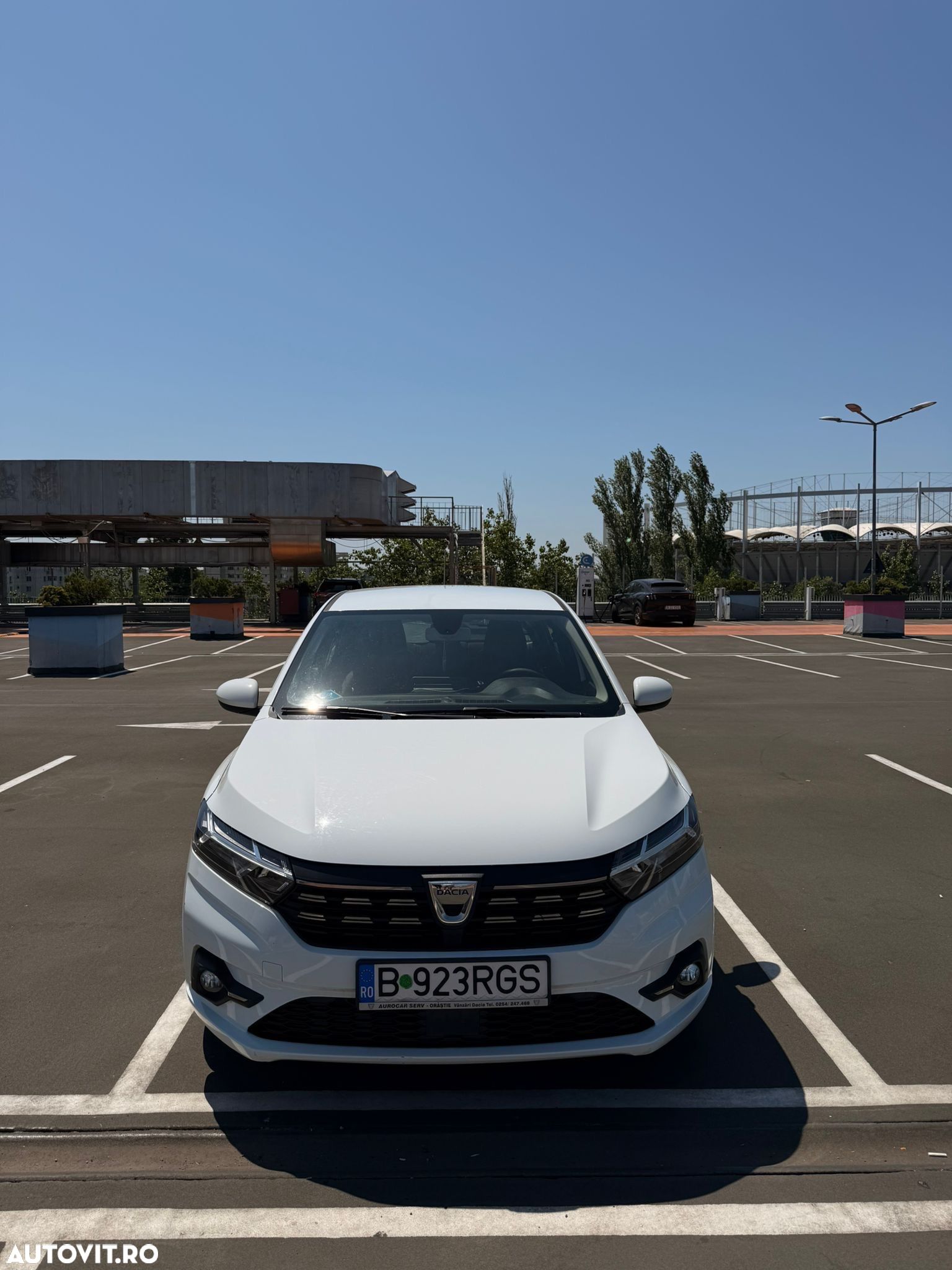 Dacia Logan - 1
