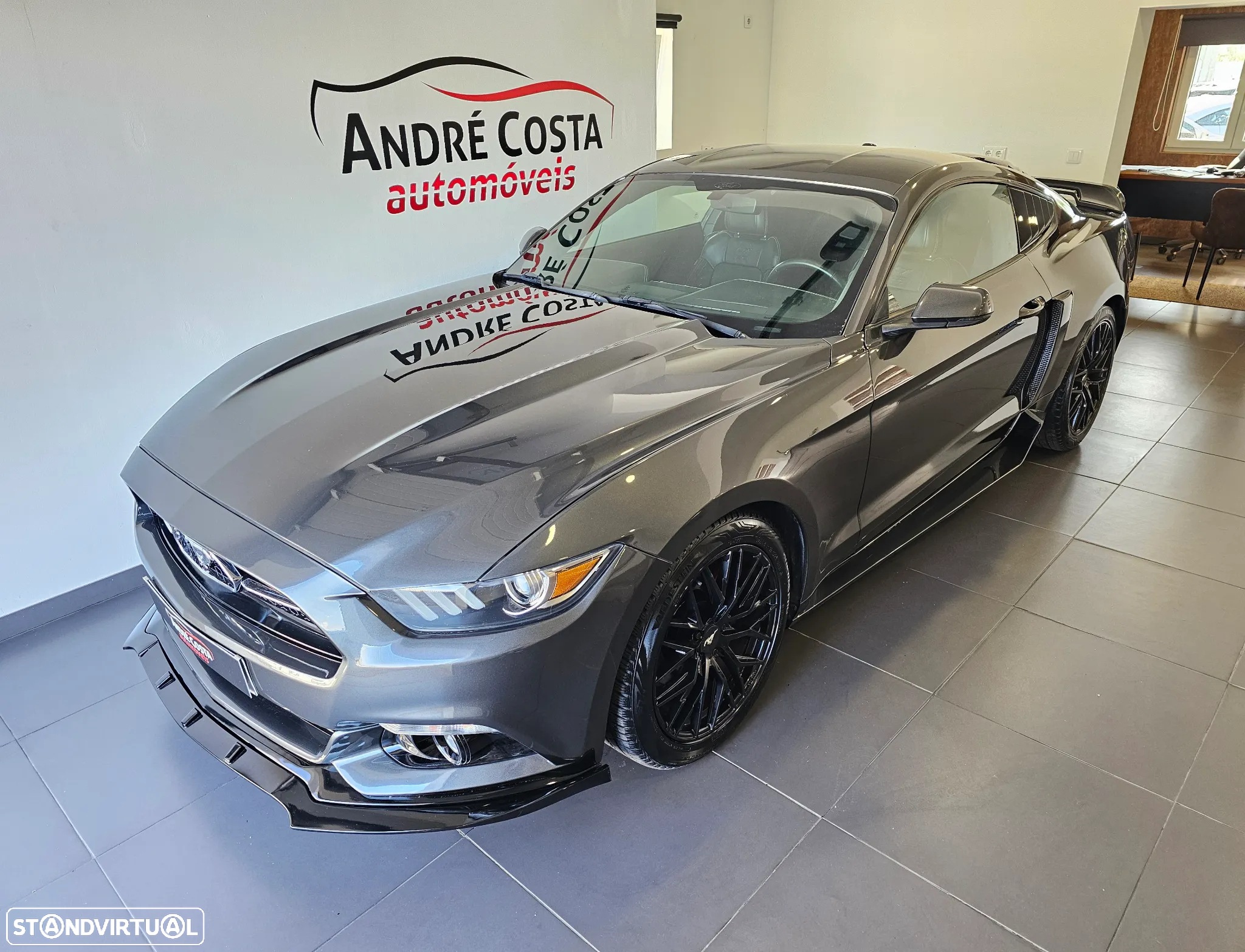Ford Mustang 2.3i EcoBoost Aut. - 12