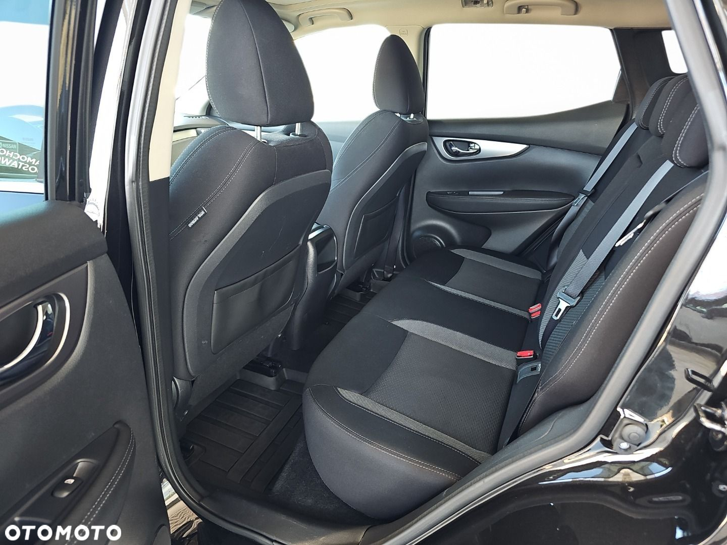 Nissan Qashqai 1.3 DIG-T N-Connecta - 9