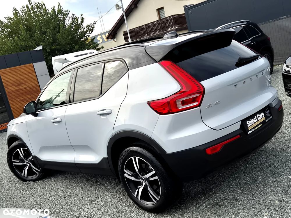 Volvo XC 40 T3 R-Design - 5