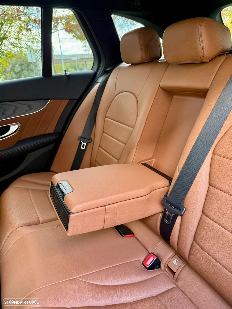 Mercedes-Benz C 300 de AMG Line - 16