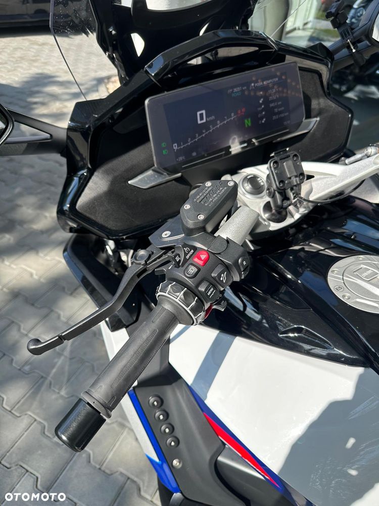 BMW K - 9