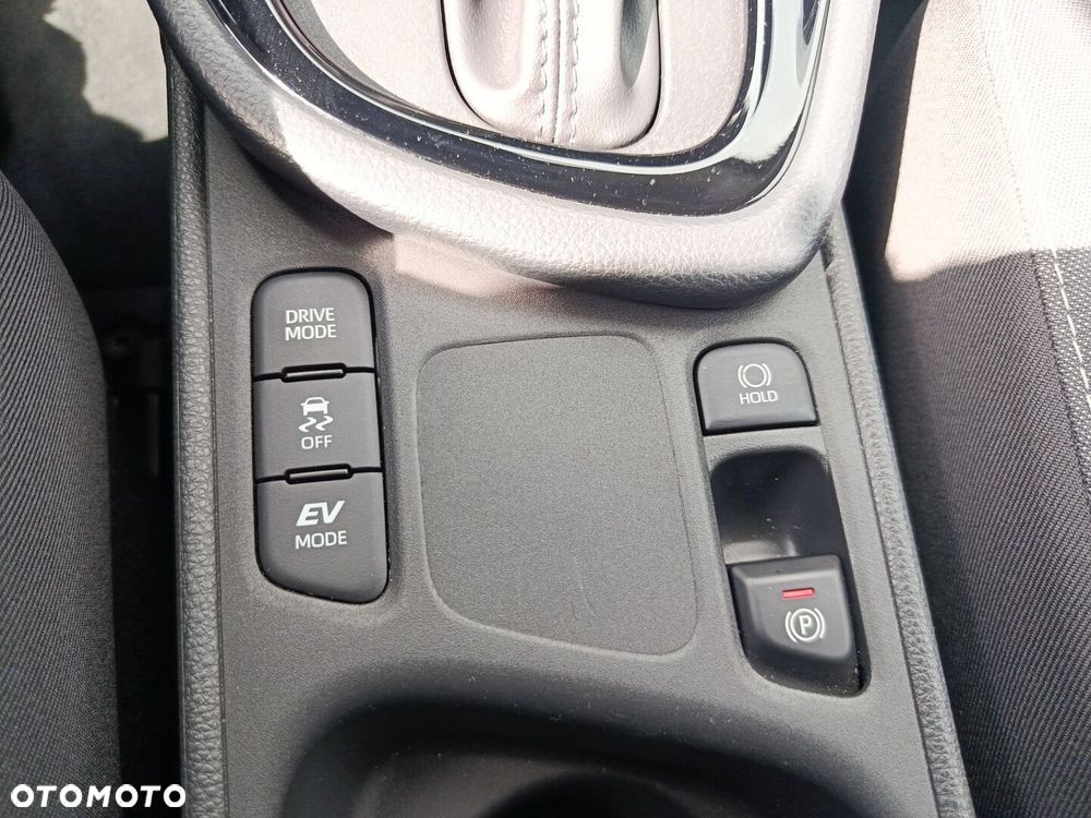 Toyota Yaris Hybrid 1.5 Style - 24