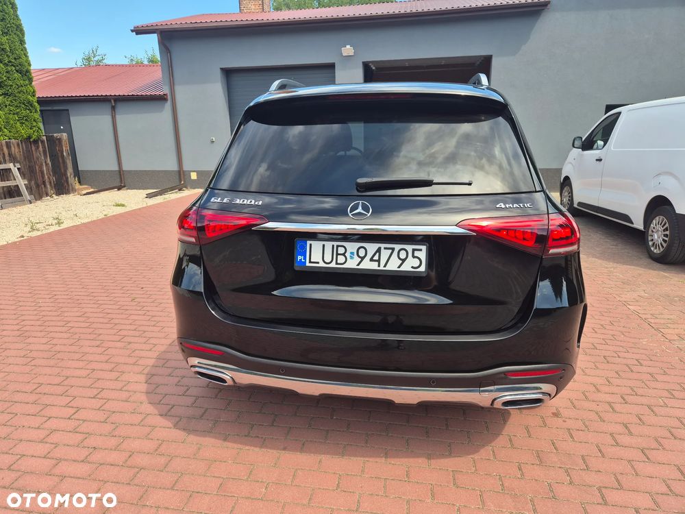 Mercedes-Benz GLE 300 d 4-Matic - 4