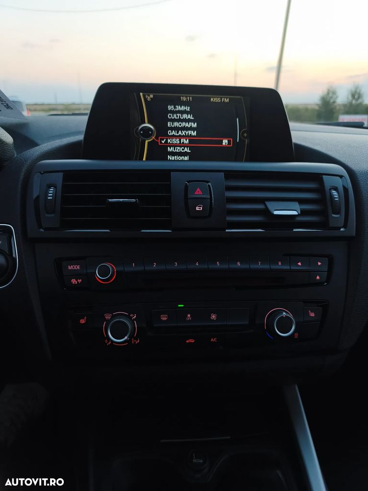 BMW Seria 1 118d Sport Line - 20