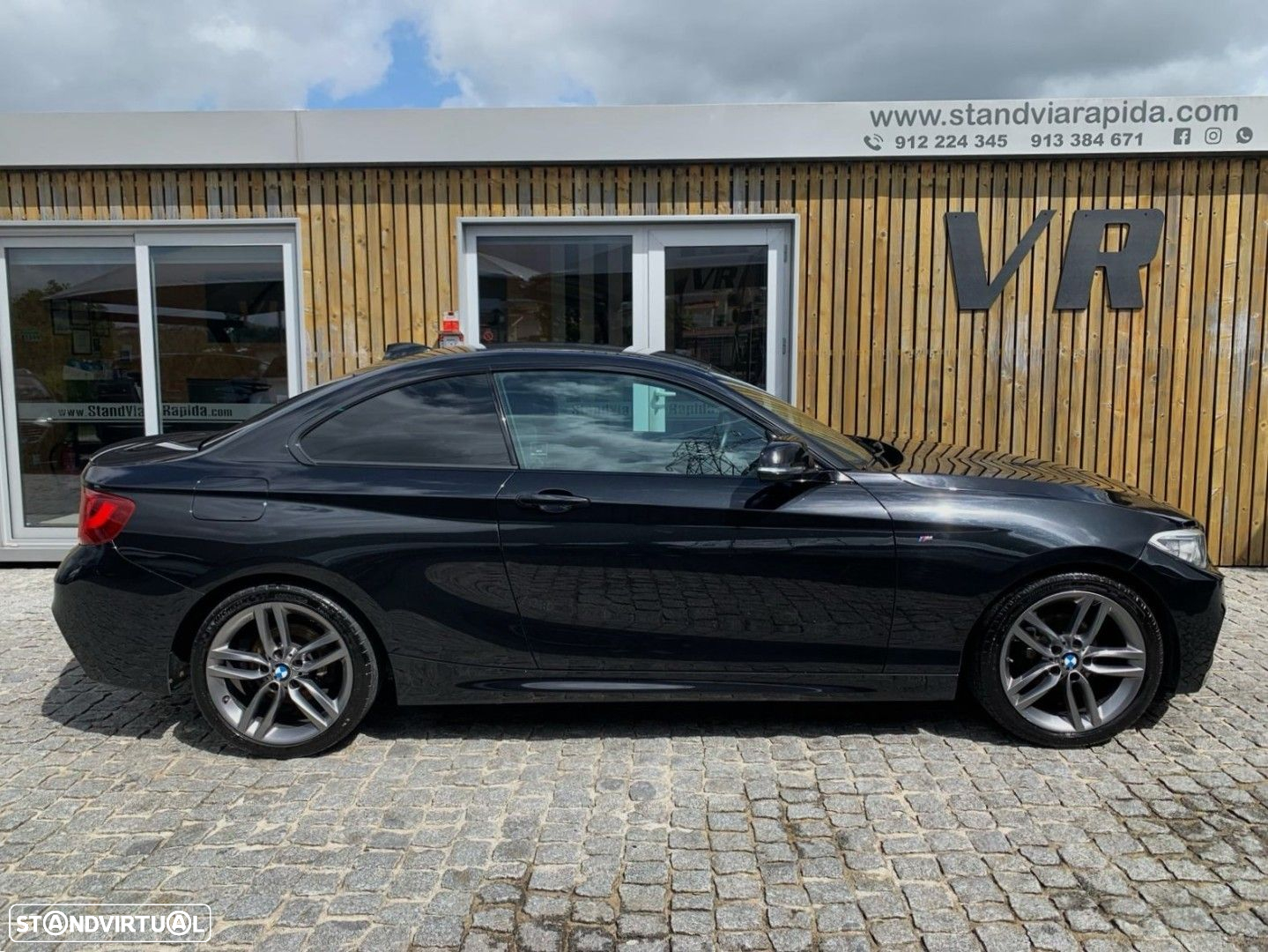 BMW 218 - 23