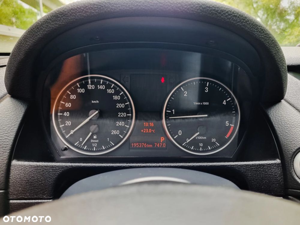 BMW X1 - 33