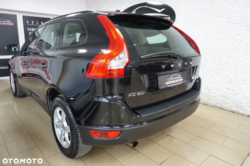 Volvo XC 60 DRIVe Kinetic - 10