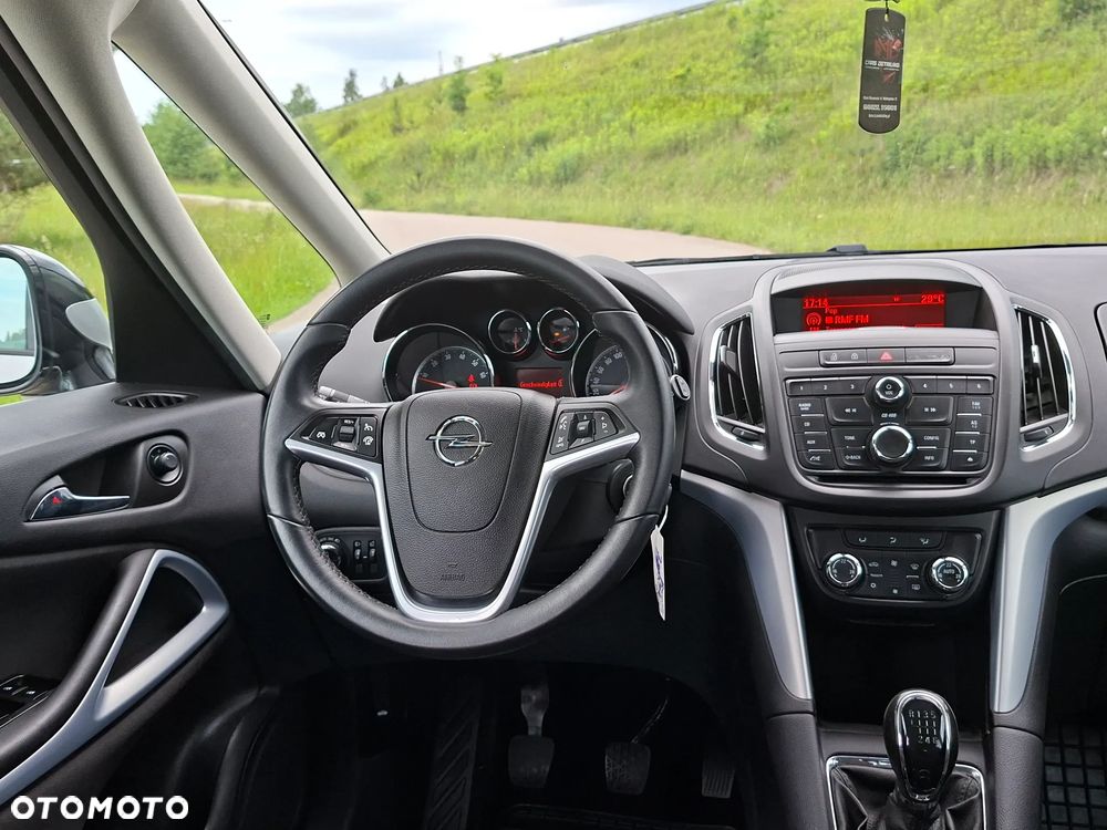 Opel Zafira Tourer 1.4 Turbo Edition - 28
