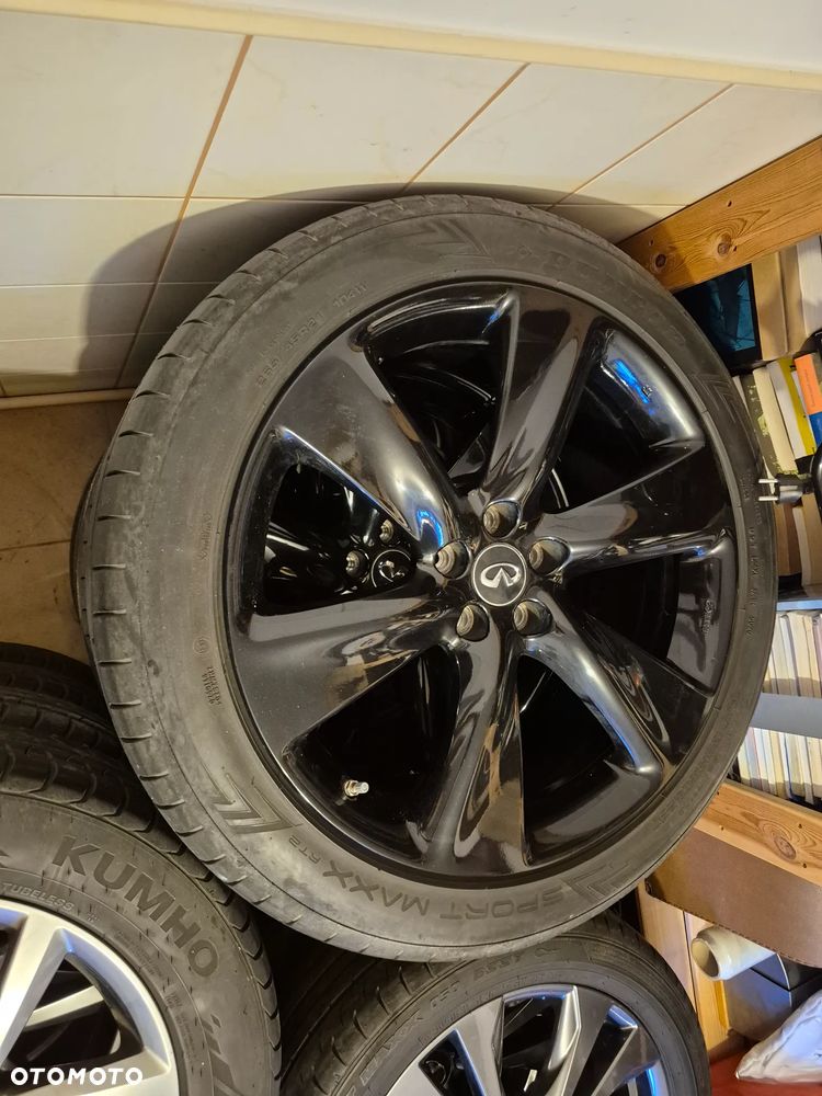 Infiniti QX70 3.7 S Premium - 17