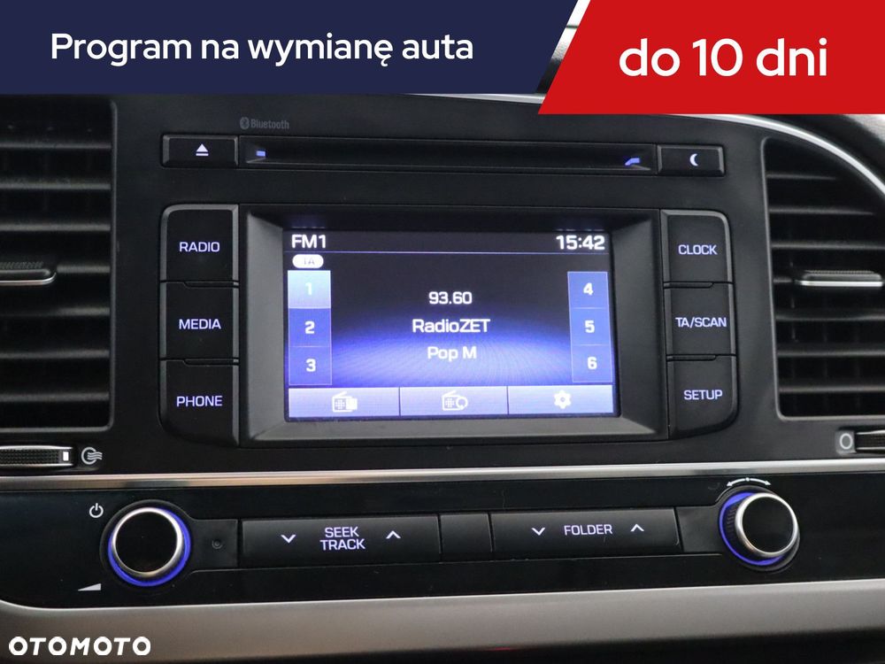Hyundai Elantra - 14