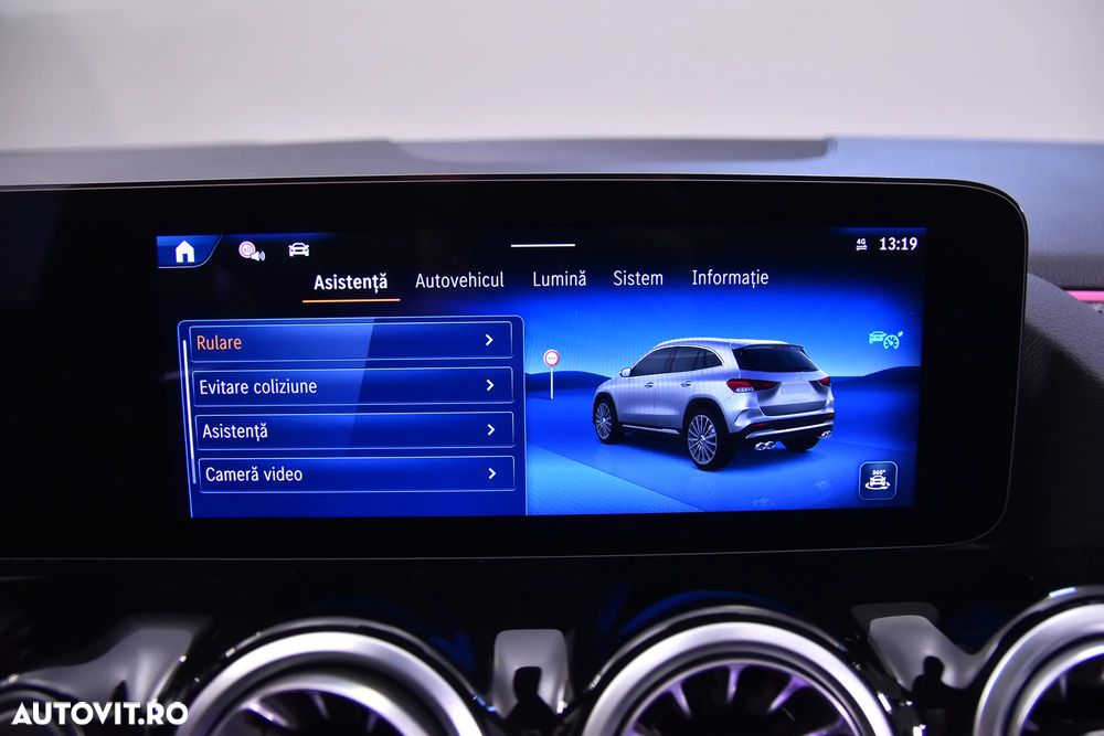 Mercedes-Benz GLA AMG 35 4MATIC - 23