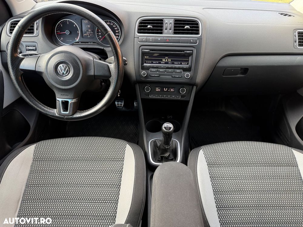 Volkswagen Polo 1.6 TDI Cross - 6