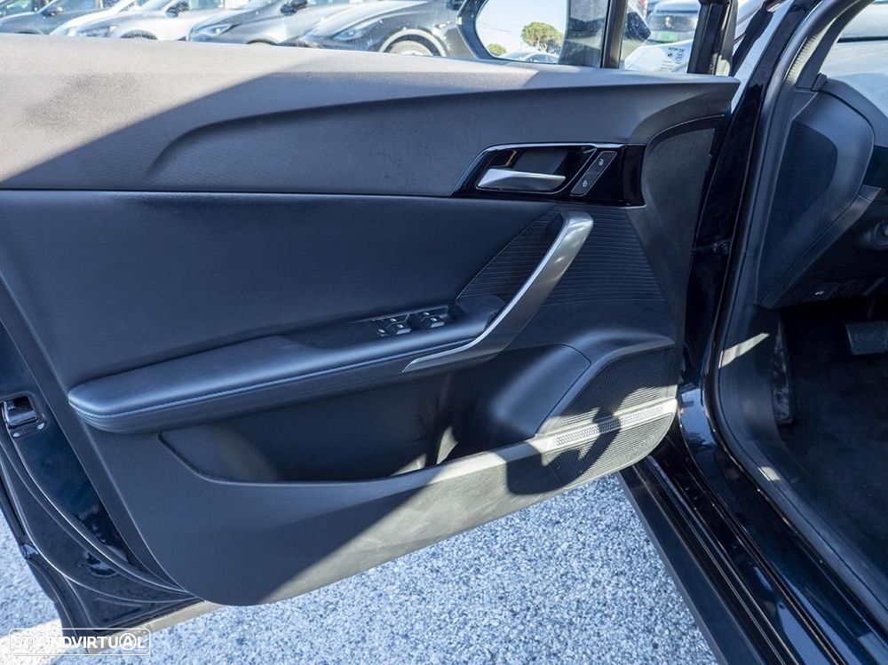 MG MG4 51 kWh Standard - 19